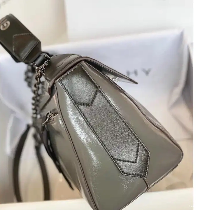 Fashion Reps 2012SH0138 Givenchy Bags 0509